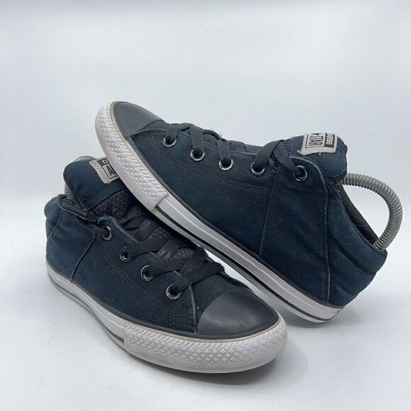 Converse Chuck Taylor Size 4 Axel Mid Black White Kids Casual Sneakers 642849F - Picture 1 of 10